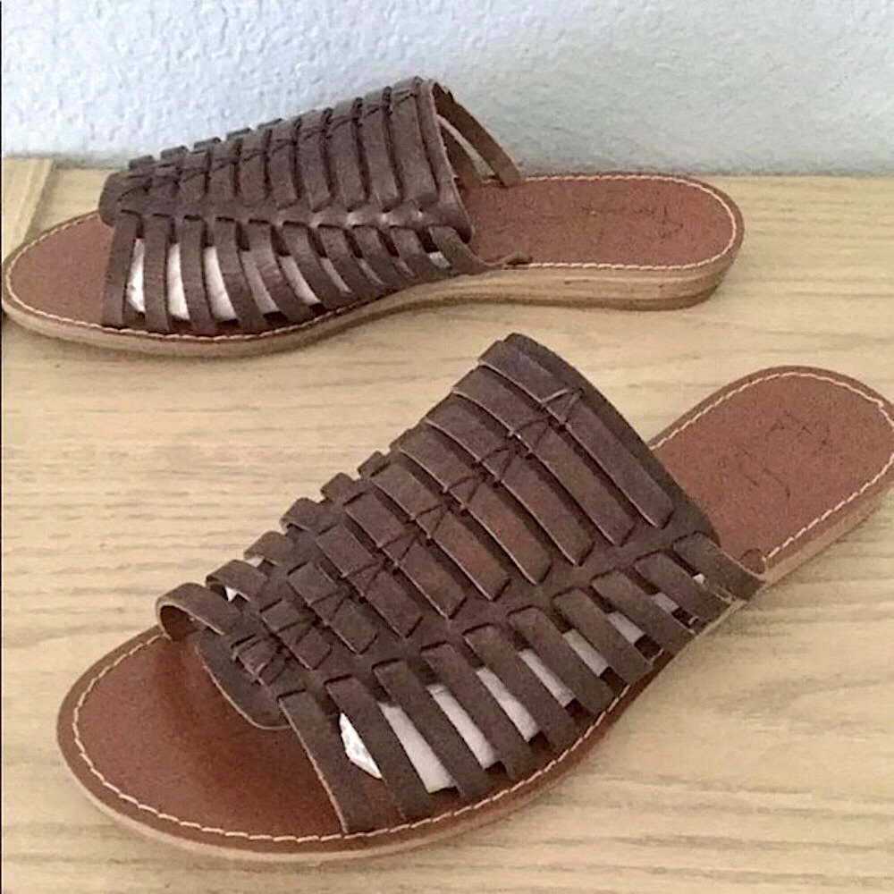 Vintage Franco Sarto Woven Leather Sandals NWOT - Picture 4 of 5